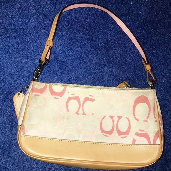 Authentic COACH mini handbag - Picture 1 of 2